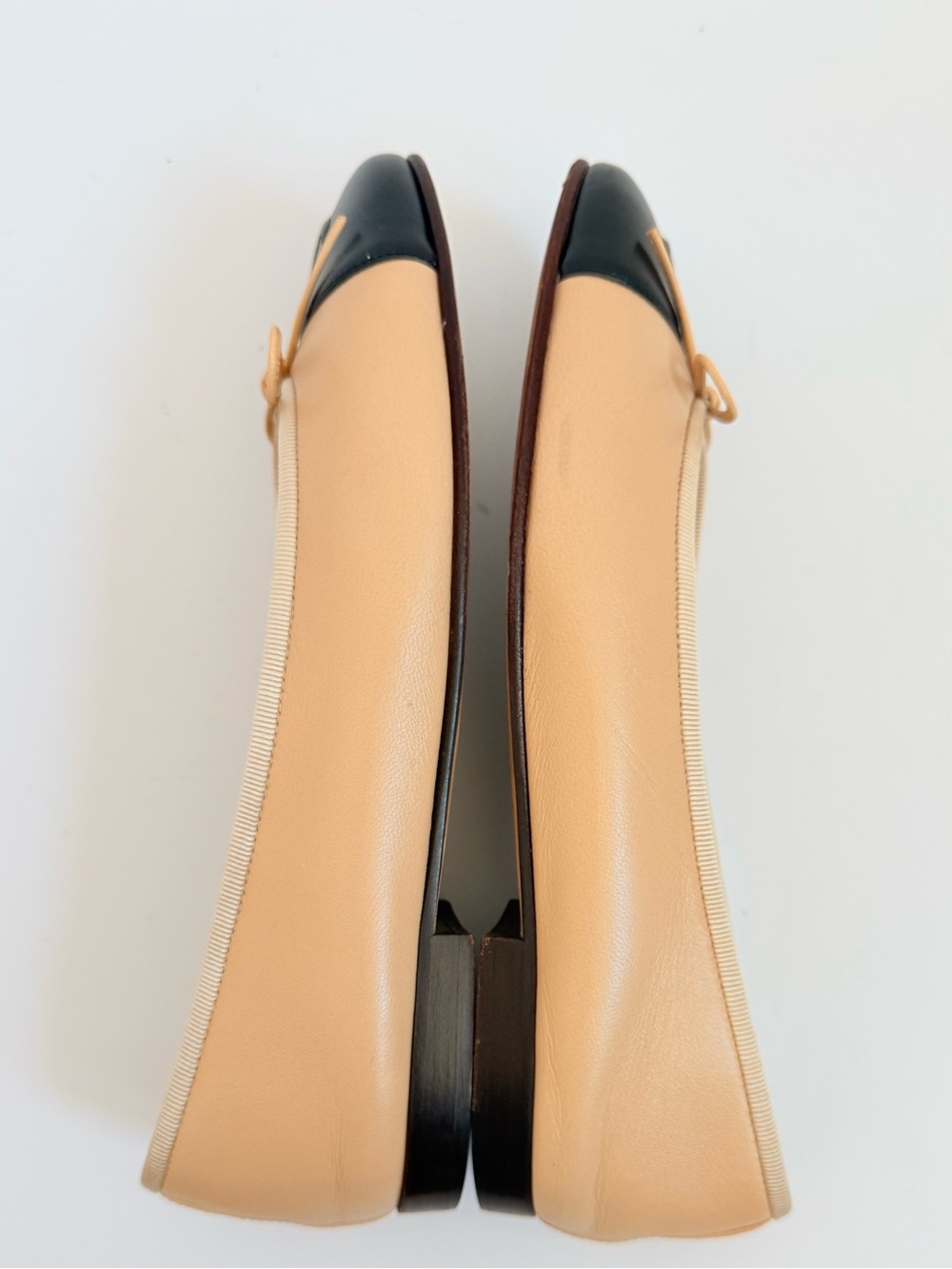 CHANEL Beige Black Cap Toe CC Logo Ballet Flats Lambskin Leather Shoes EU 38 - Picture 5 of 10